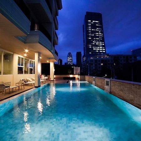 Bangkok Patio Bts Sanam Pao Aparthotel Exterior photo