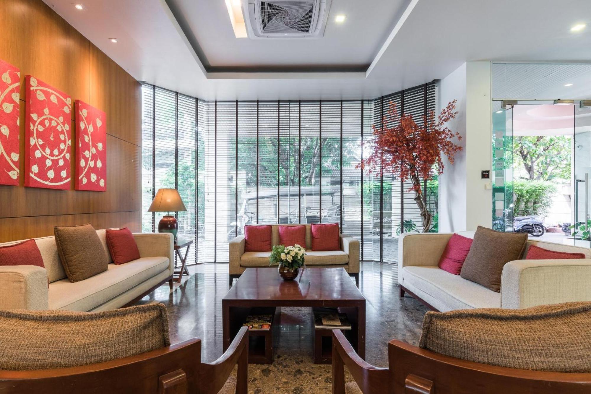 Bangkok Patio Bts Sanam Pao Aparthotel Exterior photo