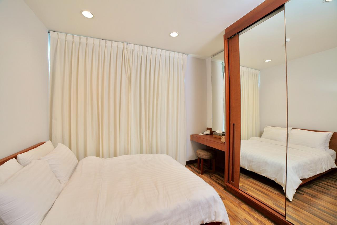 Bangkok Patio Bts Sanam Pao Aparthotel Exterior photo